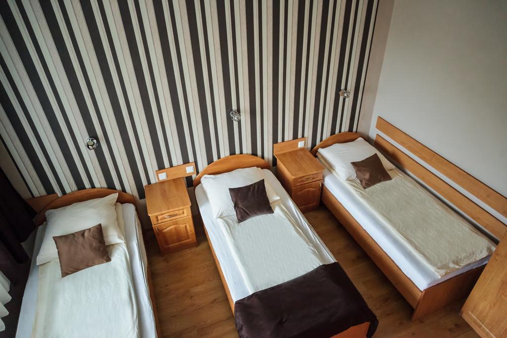 Hotel U Grubego Wielogóra Екстериор снимка