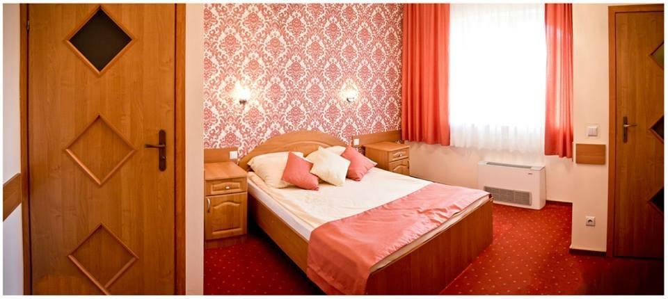 Hotel U Grubego Wielogóra Екстериор снимка